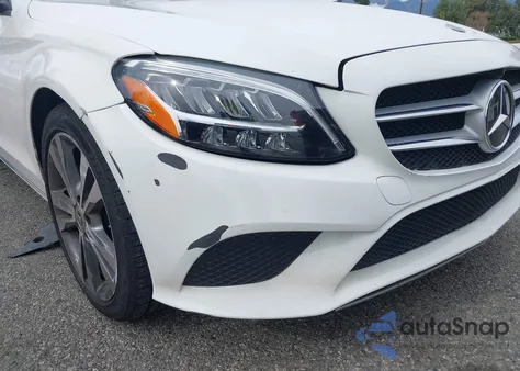 2020 Mercedes-Benz C 300 z USA, uszkodzony, nr VIN WDDWF8DB1LR528557